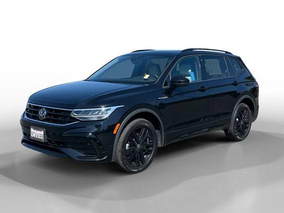 VOLKSWAGEN TIGUAN 4MOTION 2022 3VV8B7AX0NM159723 image